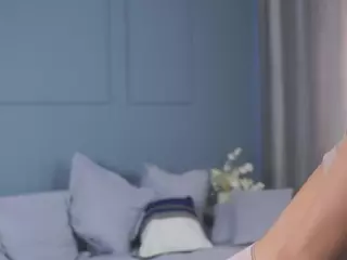 GwenBrittle's Live Sex Cam Show