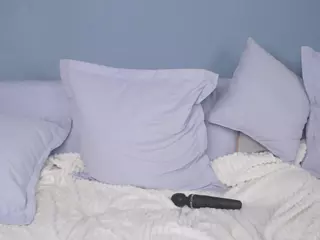 GwenBrittle's Live Sex Cam Show
