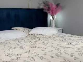 GwenBrittle's Live Sex Cam Show