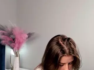 GwenBrittle's Live Sex Cam Show