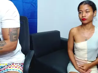 little-laura's Live Sex Cam Show