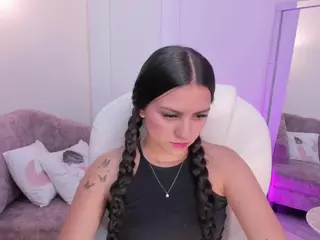 Miranda-ker's Live Sex Cam Show