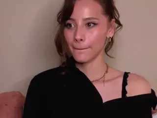 MoireHarbold's Live Sex Cam Show