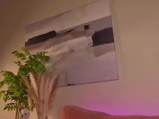 MoireHarbold's Live Sex Cam Show