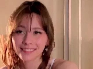 MoireHarbold's Live Sex Cam Show