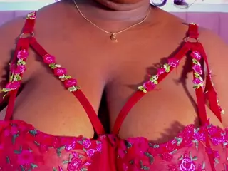 nanami2's Live Sex Cam Show