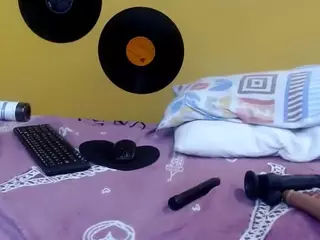 orianasexy67's Live Sex Cam Show