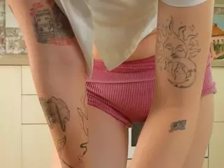 PetraEddie's Live Sex Cam Show