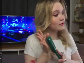 QuennaEngelby's Live Sex Cam Show