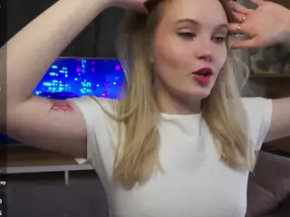 QuennaEngelby's Live Sex Cam Show