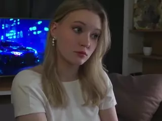 QuennaEngelby's Live Sex Cam Show