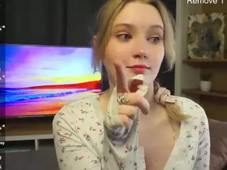 QuennaEngelby's Live Sex Cam Show