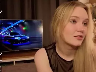 QuennaEngelby's Live Sex Cam Show