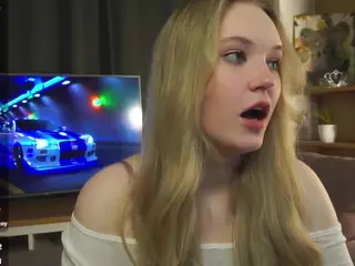 QuennaEngelby's Live Sex Cam Show