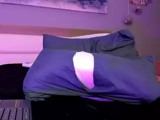 Y8urF8ck1ngQueen's Live Sex Cam Show