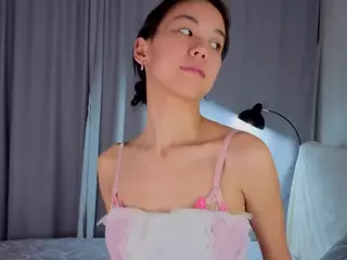 MildredAmond's Live Sex Cam Show