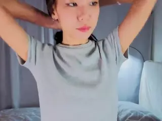 MildredAmond's Live Sex Cam Show