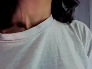 MildredAmond's Live Sex Cam Show