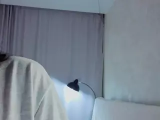 MildredAmond's Live Sex Cam Show