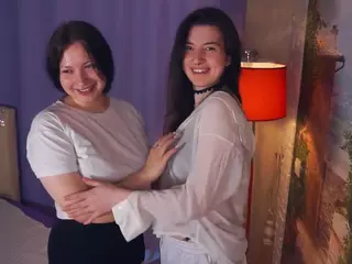 Meriell's Live Sex Cam Show