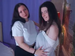 Meriell's Live Sex Cam Show