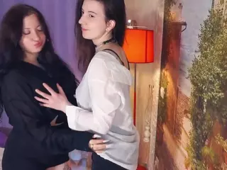 Meriell's Live Sex Cam Show