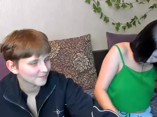 Raven-Radiant's Live Sex Cam Show