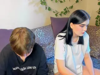 Raven-Radiant's Live Sex Cam Show