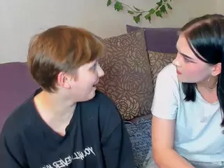 Raven-Radiant's Live Sex Cam Show