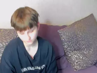 Raven-Radiant's Live Sex Cam Show
