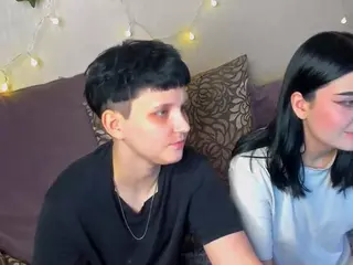 Raven-Radiant's Live Sex Cam Show