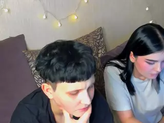 Raven-Radiant's Live Sex Cam Show