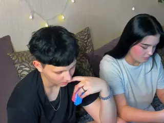 Raven-Radiant's Live Sex Cam Show
