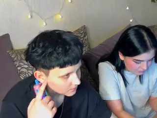 Raven-Radiant's Live Sex Cam Show