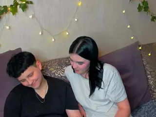Raven-Radiant's Live Sex Cam Show