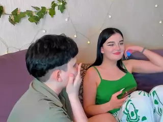 Raven-Radiant's Live Sex Cam Show
