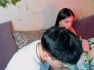 Raven-Radiant's Live Sex Cam Show