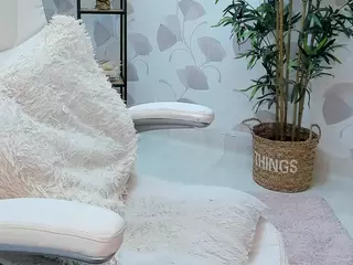SinnerEly's Live Sex Cam Show