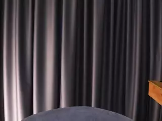 EadlinBeecham's Live Sex Cam Show