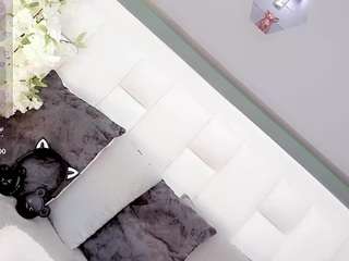 Live cam show with fanny-leah