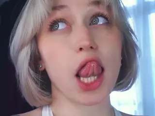 Leila's Live Sex Cam Show