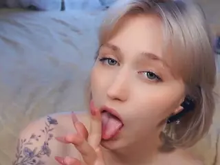 Leila's Live Sex Cam Show