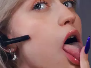 Leila's Live Sex Cam Show