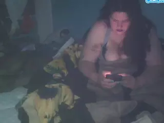 squirtg0dd3ssxxxx's Live Sex Cam Show