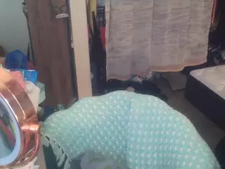 squirtg0dd3ssxxxx's Live Sex Cam Show