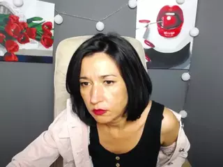 CameronEnns's Live Sex Cam Show
