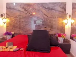 Analia-smith's Live Sex Cam Show