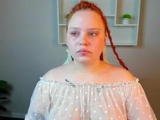 Looly's Live Sex Cam Show