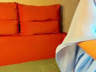 Looly's Live Sex Cam Show