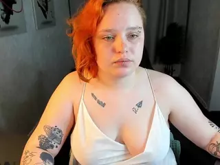 Looly's Live Sex Cam Show